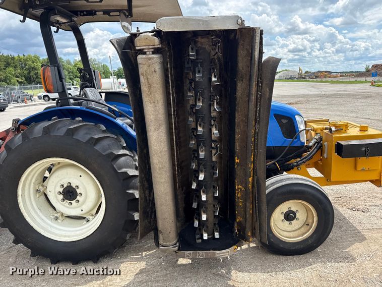 image for item EN3034 2006 New Holland TN70A tractor