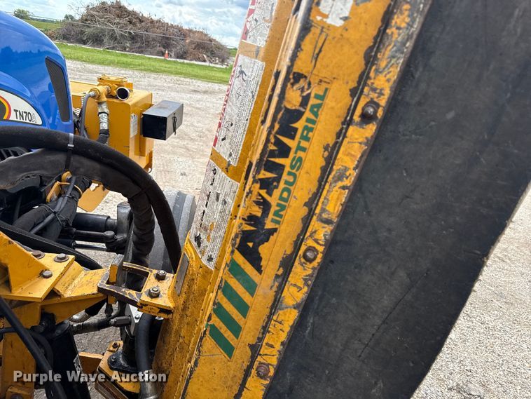 image for item EN3034 2006 New Holland TN70A tractor