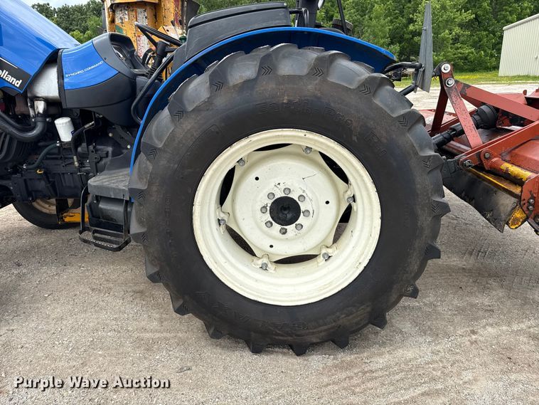 image for item EN3034 2006 New Holland TN70A tractor
