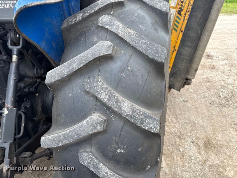 image for item EN3034 2006 New Holland TN70A tractor