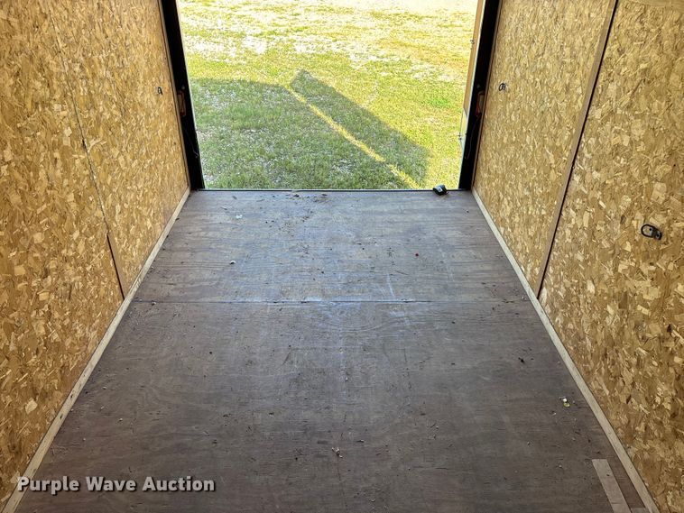 image for item EO4372 1996 Interstate Manufacturing Inc. enclosed cargo trailer