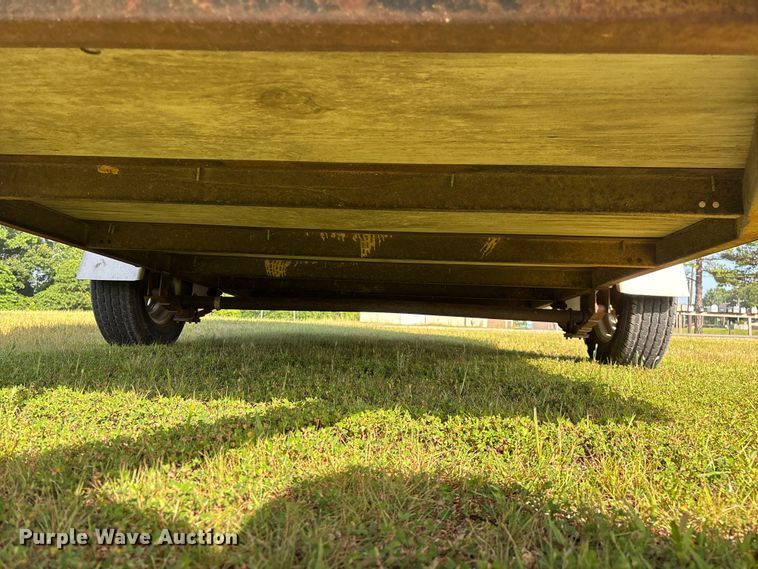 image for item EO4372 1996 Interstate Manufacturing Inc. enclosed cargo trailer