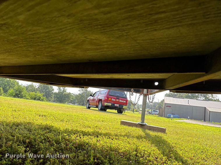 image for item EO4372 1996 Interstate Manufacturing Inc. enclosed cargo trailer