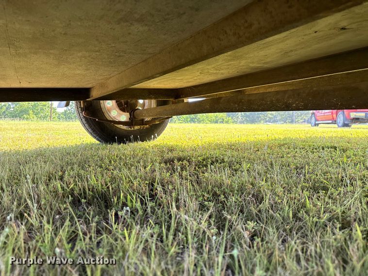 image for item EO4372 1996 Interstate Manufacturing Inc. enclosed cargo trailer