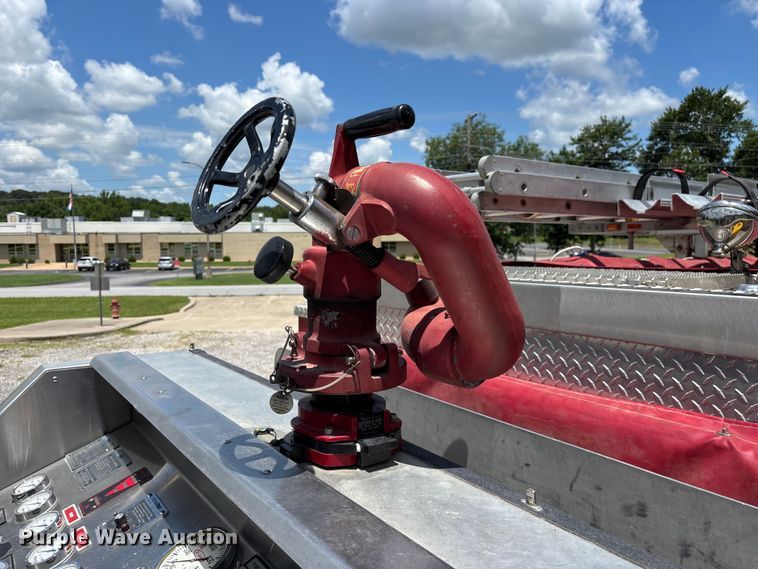 image for item EO4378 2003 E-One Fire Truck fire truck