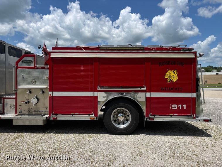 image for item EO4378 2003 E-One Fire Truck fire truck