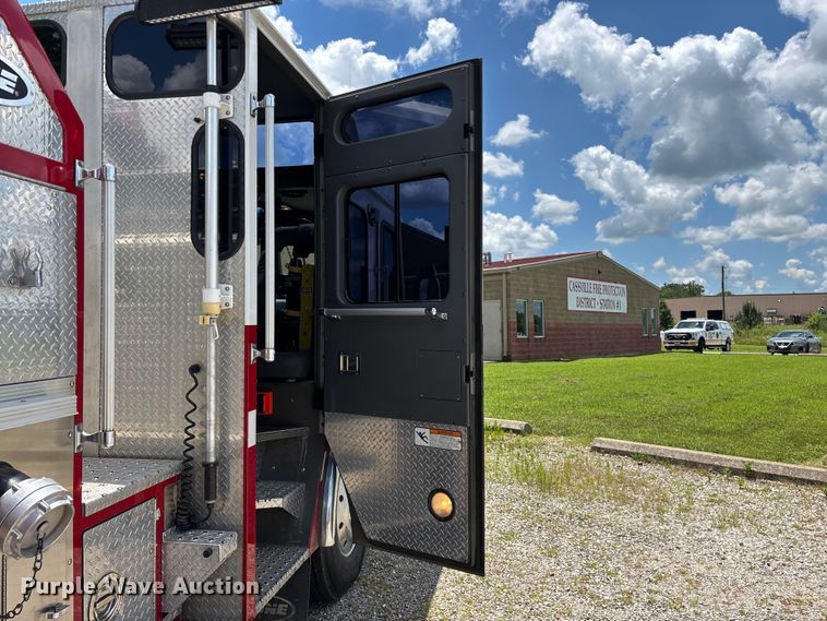 image for item EO4378 2003 E-One Fire Truck fire truck
