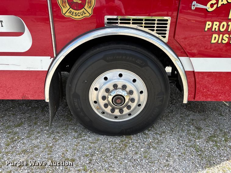 image for item EO4378 2003 E-One Fire Truck fire truck