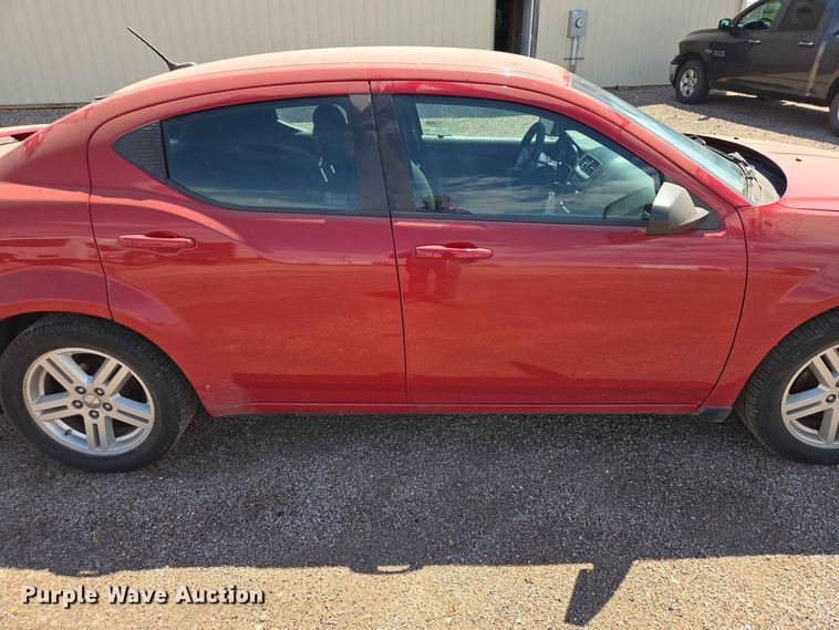 image for item ER1758 2013 Dodge Avenger 