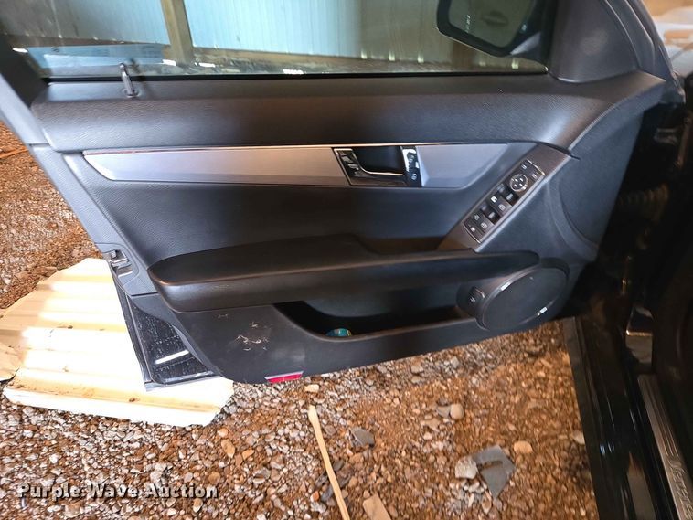 image for item ER1759 2009 Mercedes-Benz C-Class 