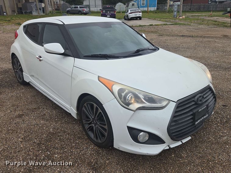image for item ER1762 2016 Hyundai Veloster 