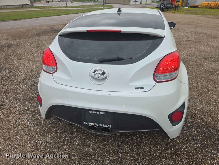 image for item ER1762 2016 Hyundai Veloster 