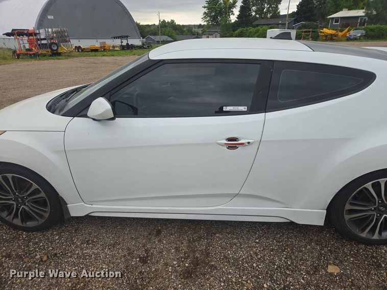 image for item ER1762 2016 Hyundai Veloster 
