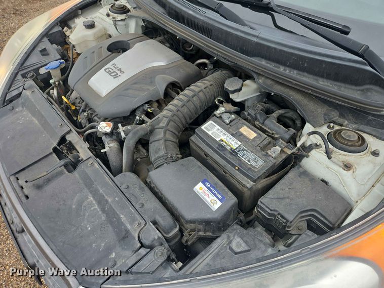image for item ER1762 2016 Hyundai Veloster 