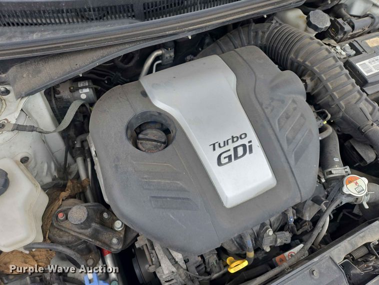 image for item ER1762 2016 Hyundai Veloster 