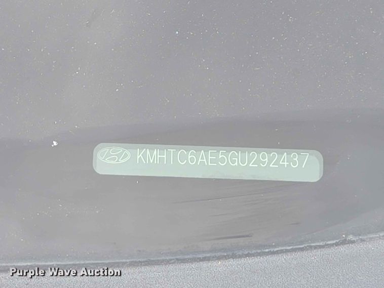 image for item ER1762 2016 Hyundai Veloster 