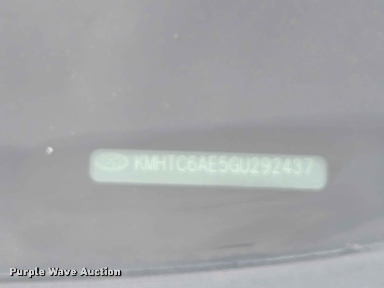 image for item ER1762 2016 Hyundai Veloster 