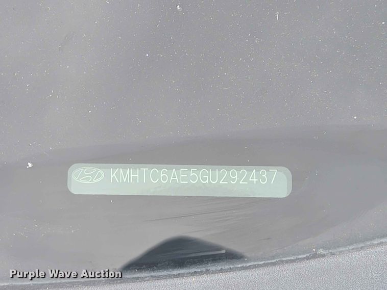 image for item ER1762 2016 Hyundai Veloster 