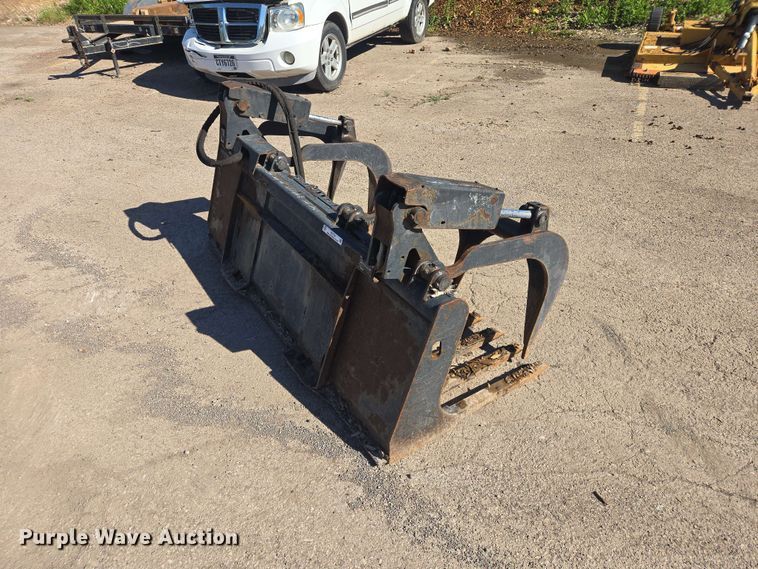 image for item ER1766 Bobcat 78 IND GRPL FORK skid steer grapple bucket