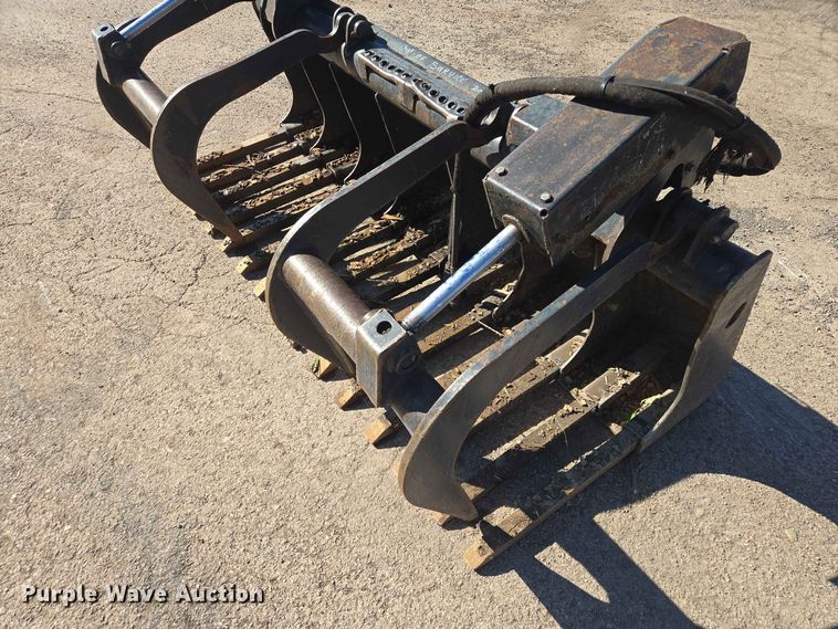 image for item ER1766 Bobcat 78 IND GRPL FORK skid steer grapple bucket
