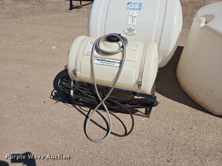 image for item ER1770 (3) poly tanks