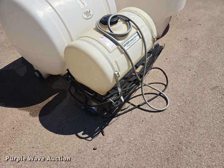 image for item ER1770 (3) poly tanks