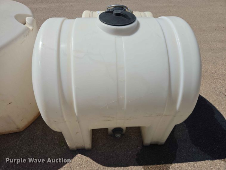 image for item ER1770 (3) poly tanks