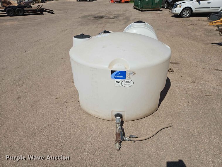 image for item ER1770 (3) poly tanks