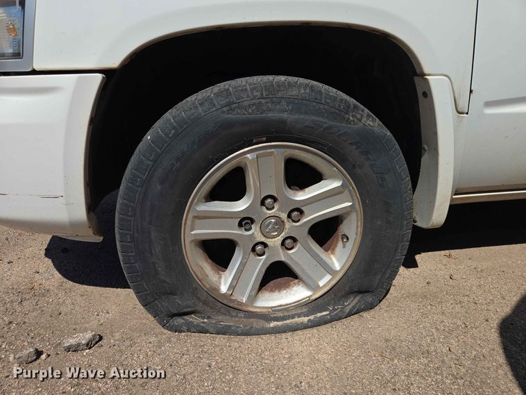 image for item ER1771 2011 Dodge Dakota Ext. Cab pickup truck