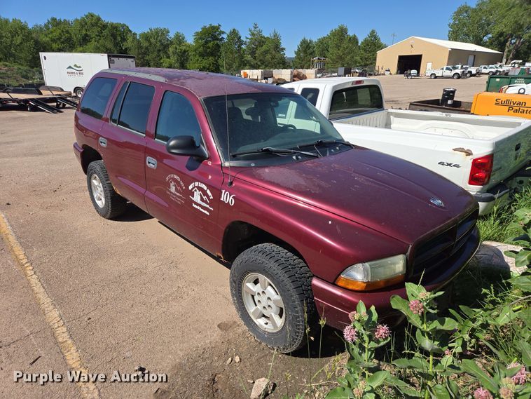 image for item ER1772 2002 Dodge Durango SUV