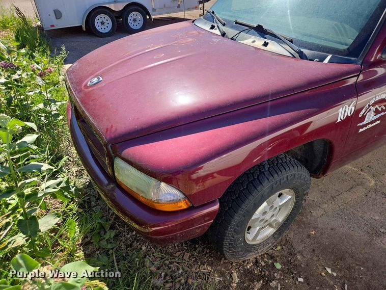 image for item ER1772 2002 Dodge Durango SUV