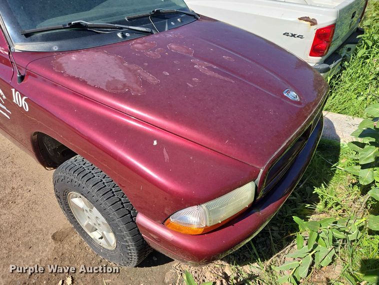 image for item ER1772 2002 Dodge Durango SUV