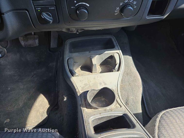 image for item ER1772 2002 Dodge Durango SUV
