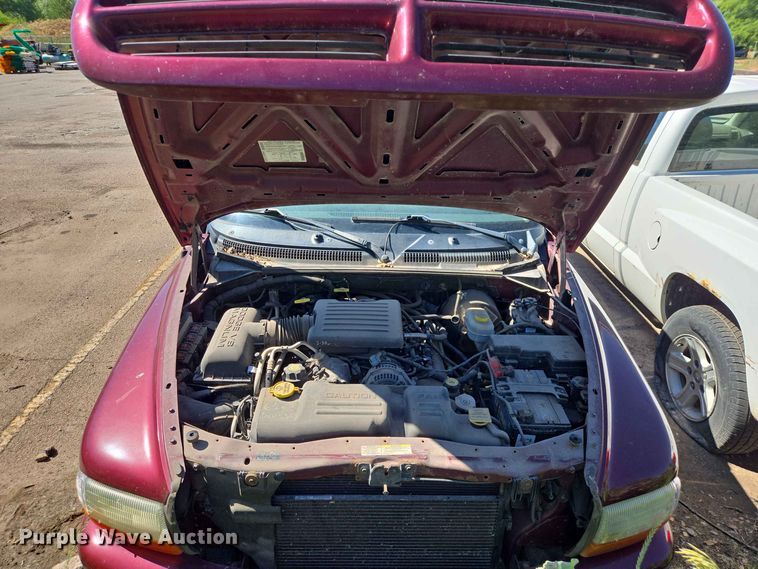 image for item ER1772 2002 Dodge Durango SUV