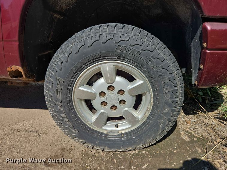 image for item ER1772 2002 Dodge Durango SUV