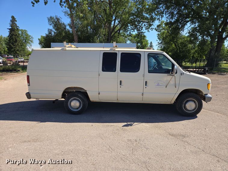 image for item ER1773 1995 Ford E250 van
