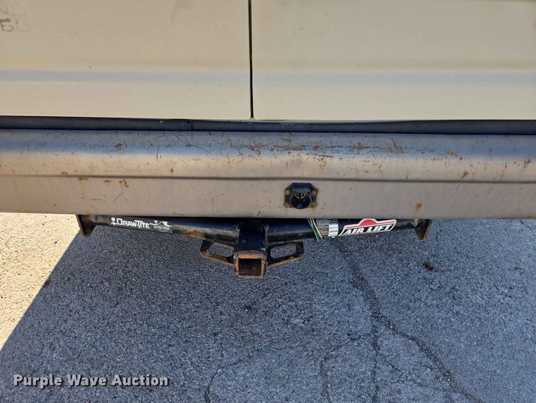 image for item ER1773 1995 Ford E250 van
