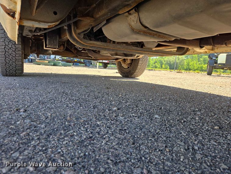 image for item ER1773 1995 Ford E250 van