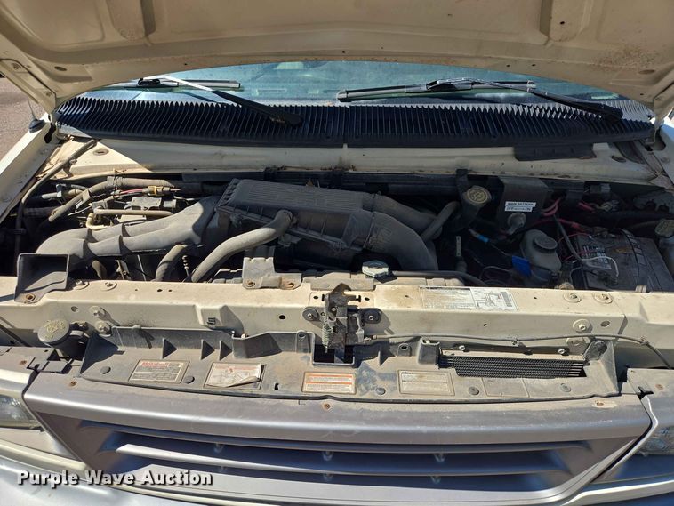 image for item ER1773 1995 Ford E250 van