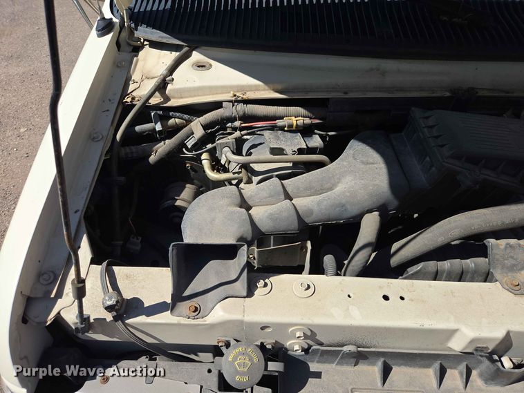 image for item ER1773 1995 Ford E250 van