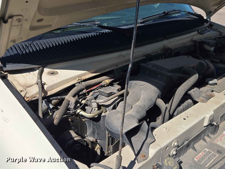 image for item ER1773 1995 Ford E250 van