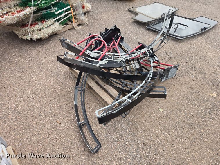 image for item ER1776 (8) Bike Arc bikes rakes