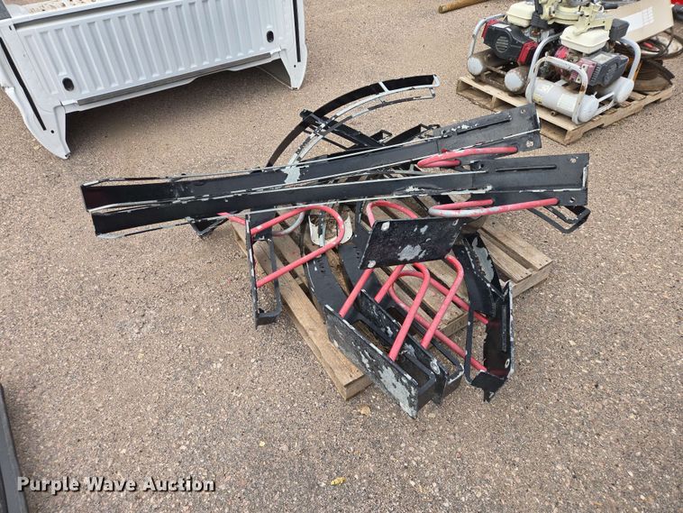 image for item ER1776 (8) Bike Arc bikes rakes