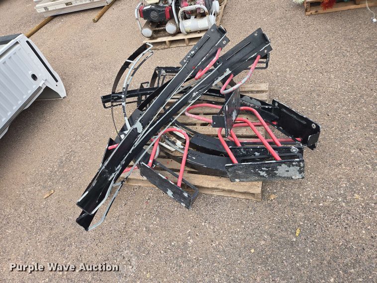image for item ER1776 (8) Bike Arc bikes rakes