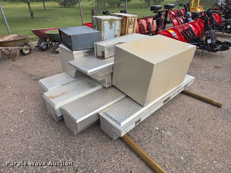 image for item ER1777 Toolboxes