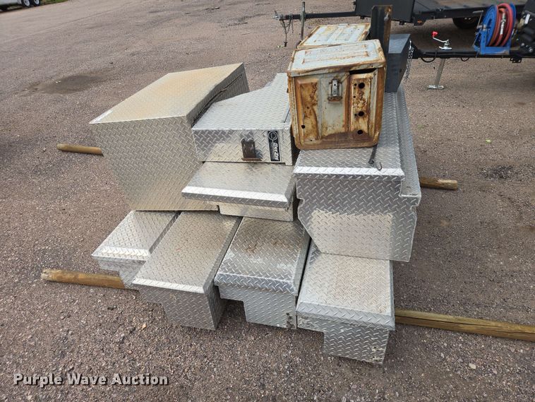 image for item ER1777 Toolboxes
