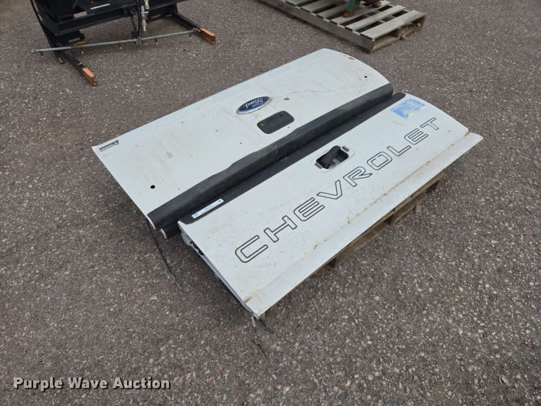 image for item ER1780 4 pickup tailgates