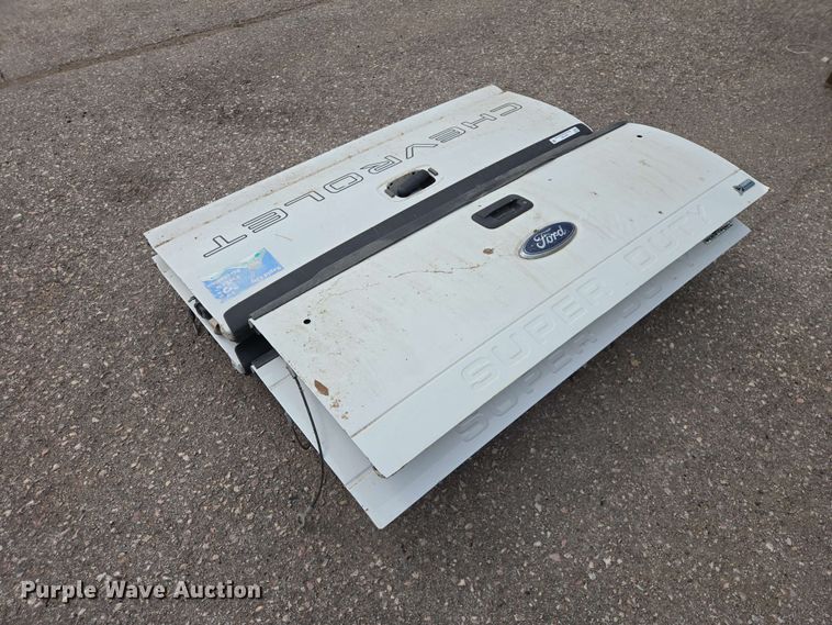 image for item ER1780 4 pickup tailgates