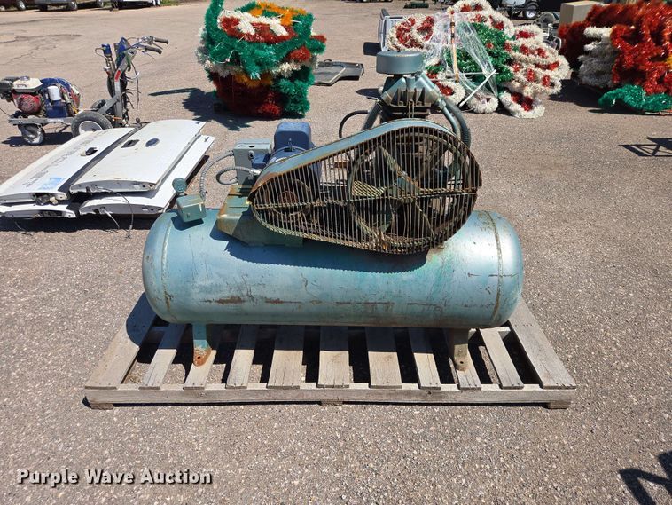 image for item ER1781 Speedaire 3Z495 air compressor