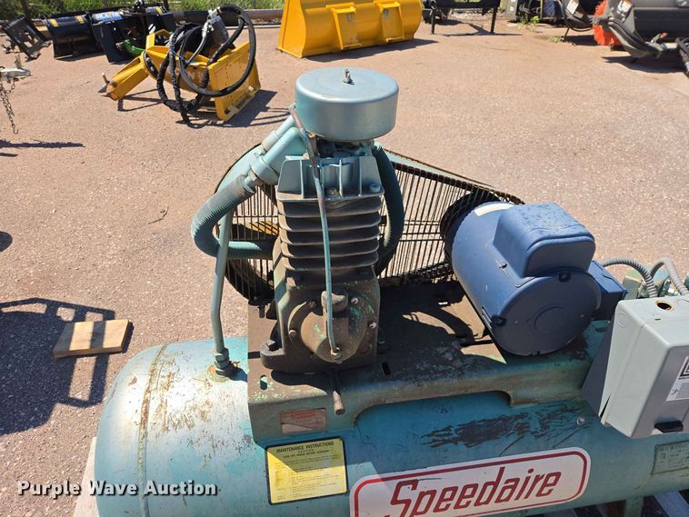 image for item ER1781 Speedaire 3Z495 air compressor